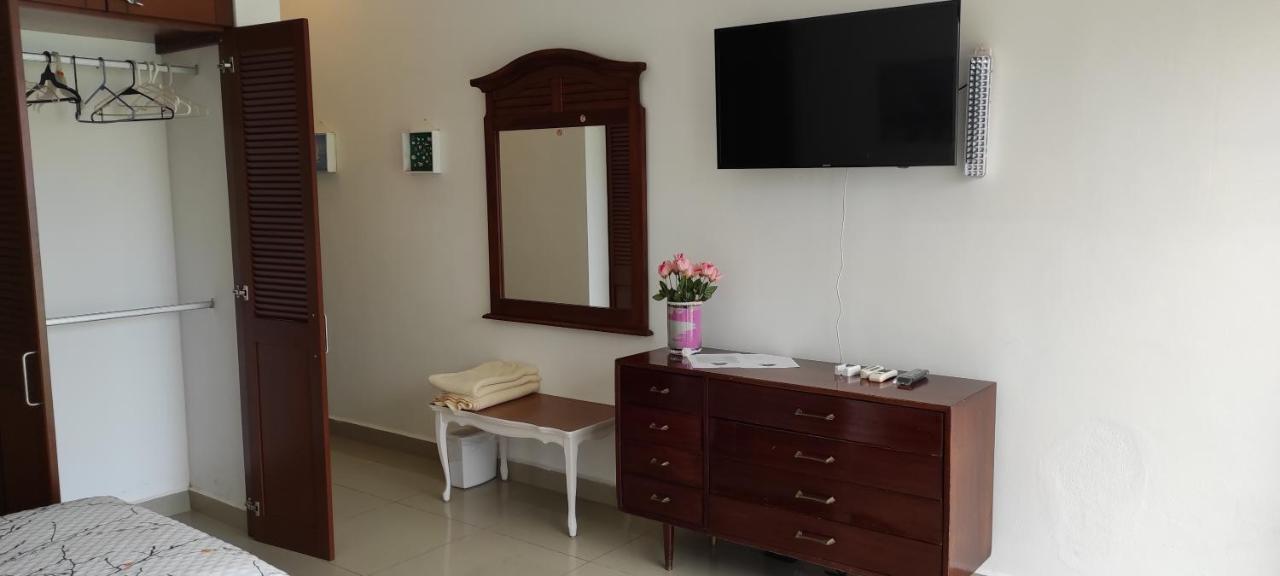 Casa Abril Cozzy Suites Cancún Kültér fotó